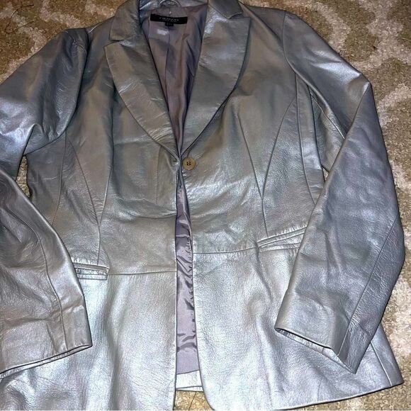 Emanuel Ungaro size 8 Women's Silver Leather Jacket - Picture 1 of 6